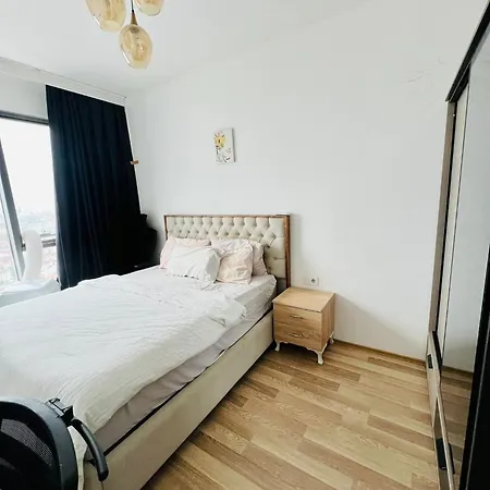 아파트 Fully Furnished 1 1 Bedroom